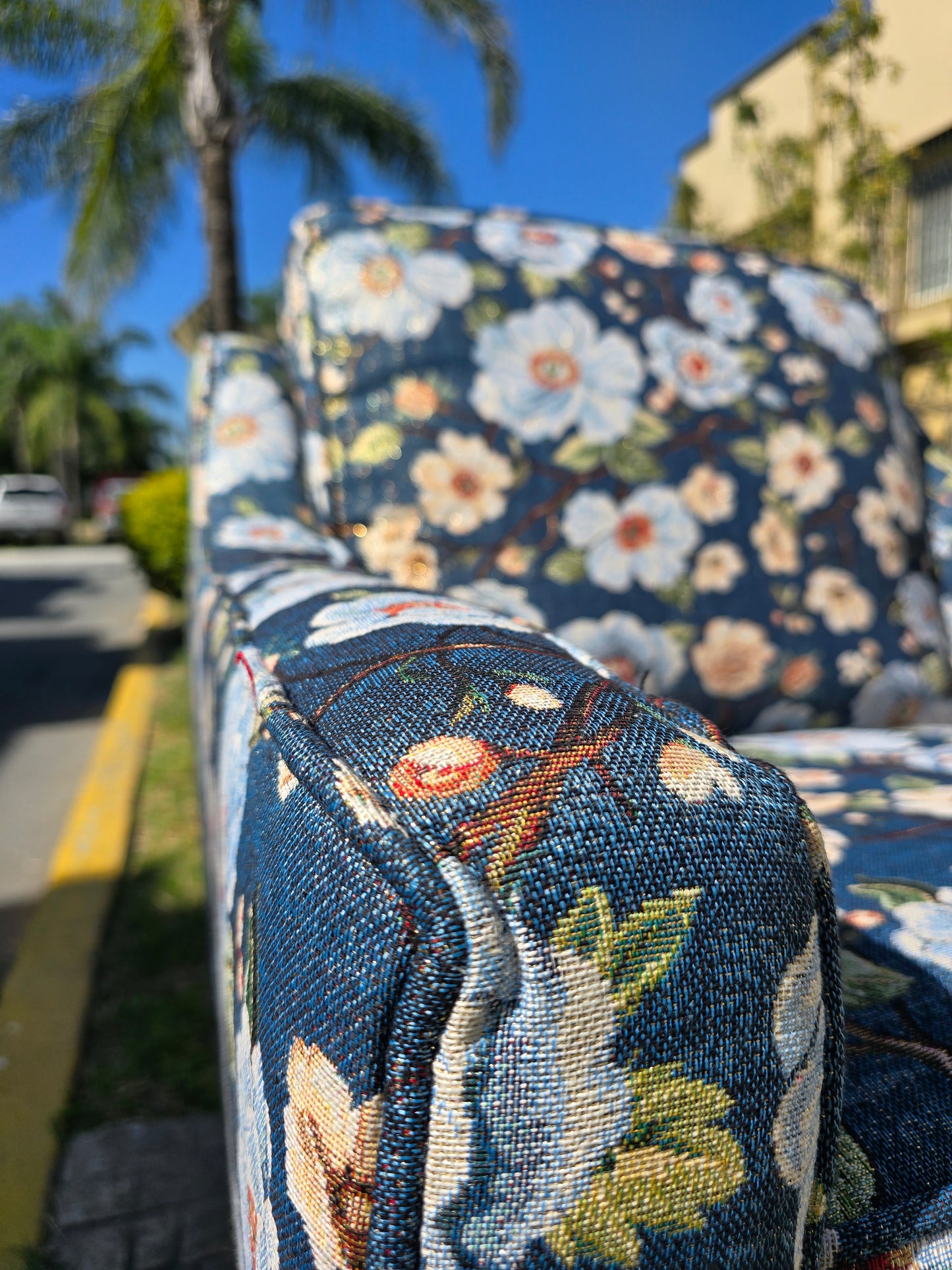 SILLÓN DE DISEÑO EXCLUSIVO